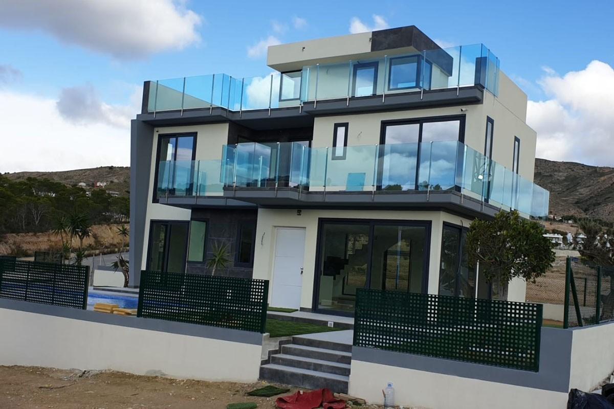 Chalet de 3 dormitorios, Benidorm, Costa Blanca Norte