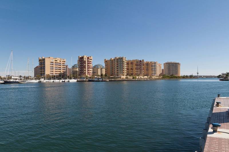 Apartamento de 3 dormitorios, La Manga, Costa Cálida