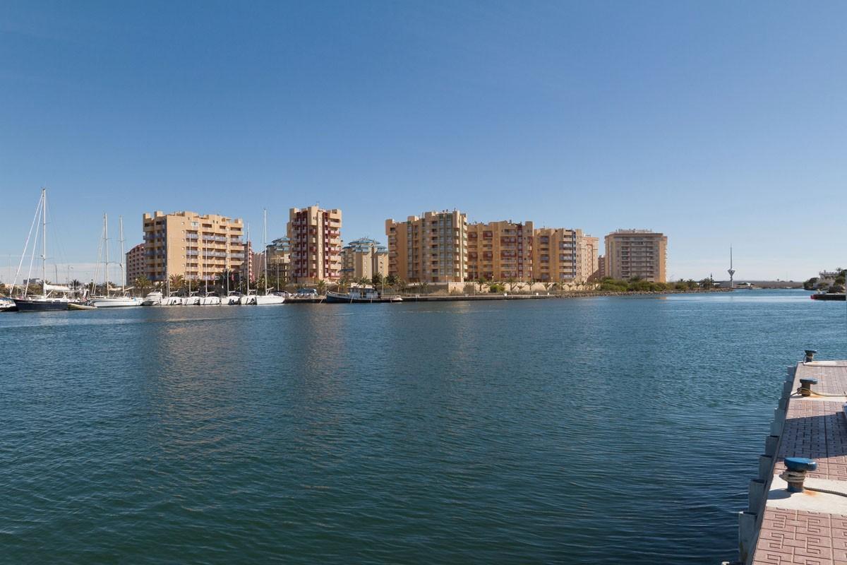 Apartamento de 3 dormitorios, La Manga, Costa Cálida
