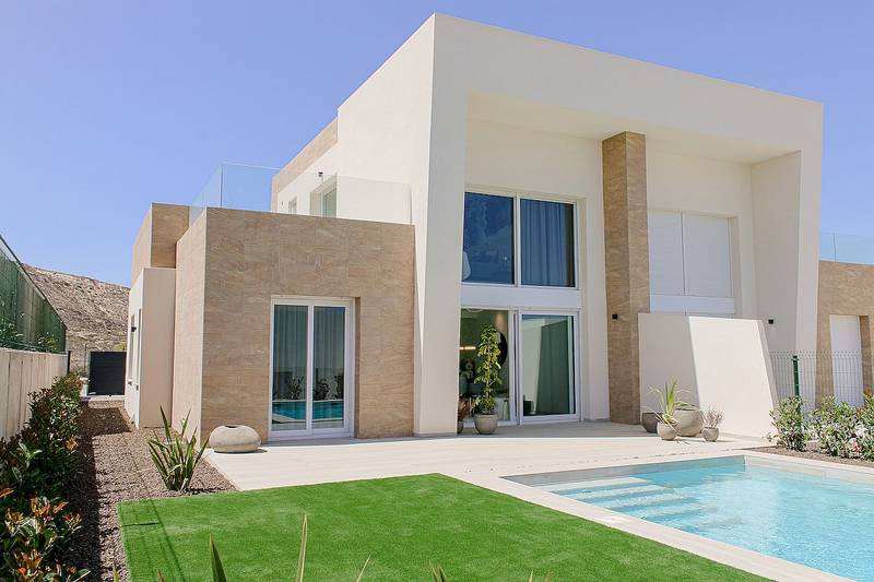 3 Bedroom Chalet in La Finca, Algorfa, Costa Blanca South