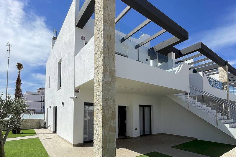 3 Bedroom Town House in Villamartin, Orihuela Costa, Costa Blanca South