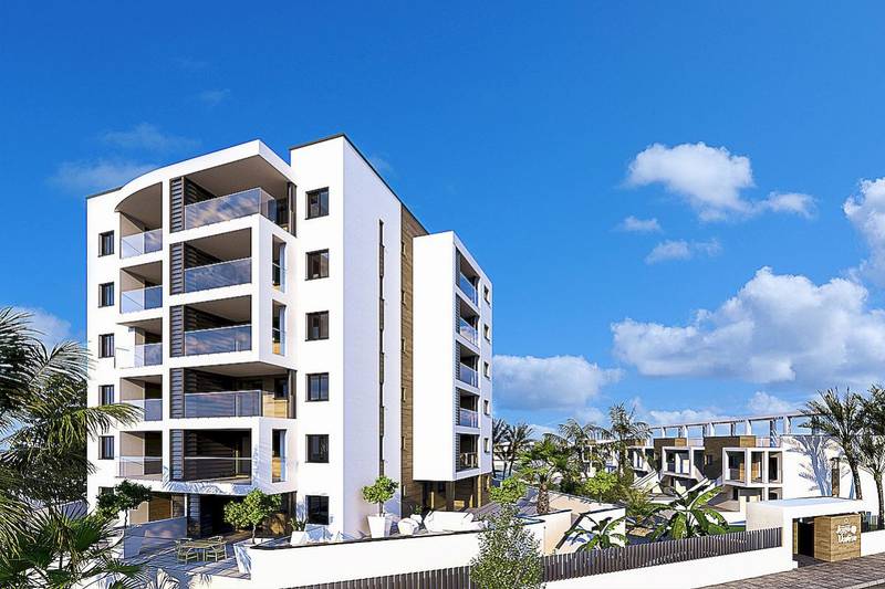 3 Bedroom Apartment in Mil Palmeras, Costa Blanca South