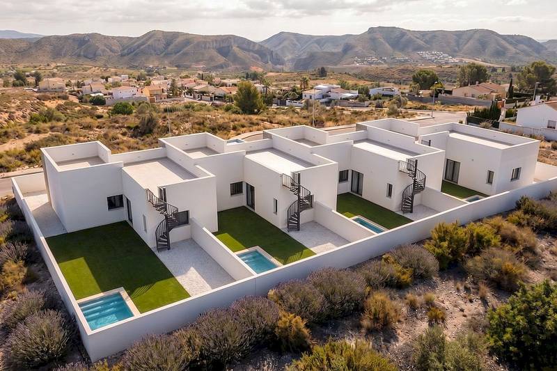 3 bed chalet for sale in Mazarron, Mazarron Country Club, 75 m² — €265,000