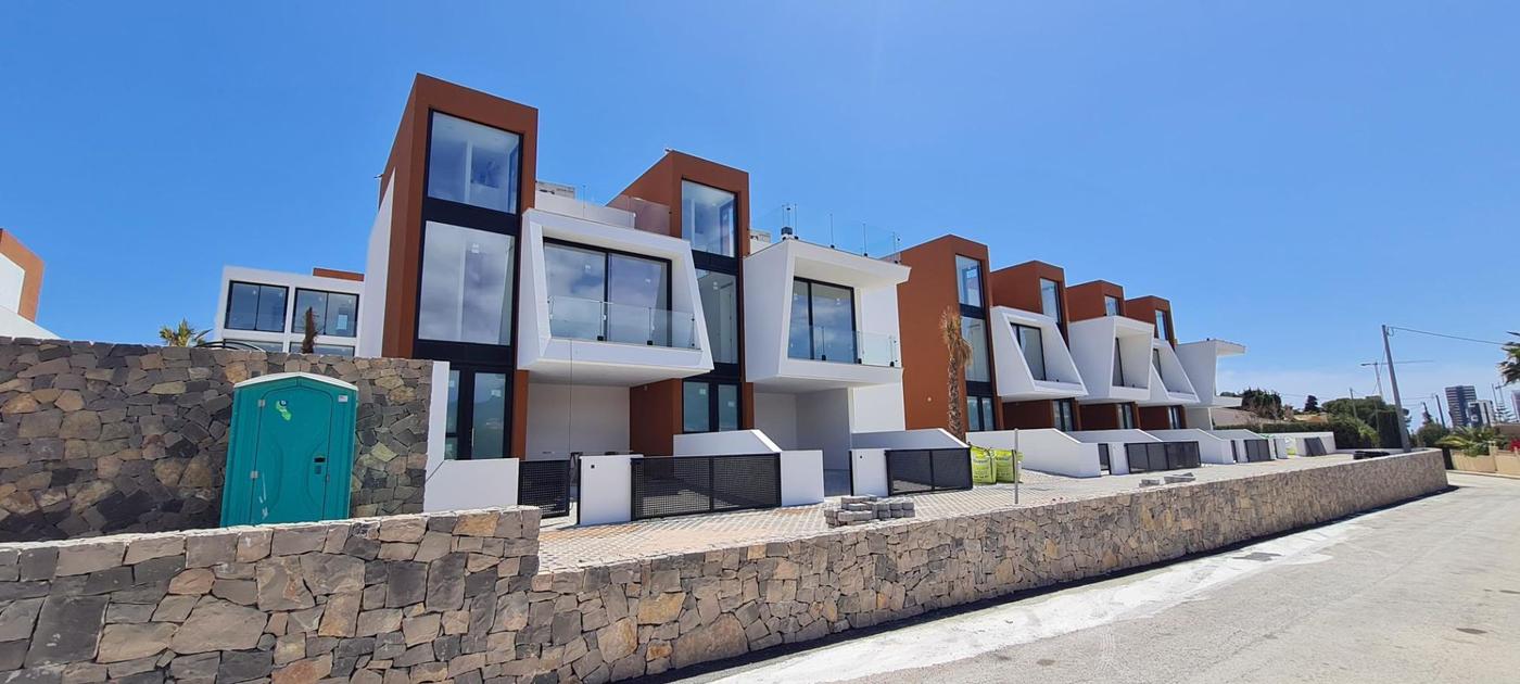 Купить виллу в Кальпе, 3 спальни, 130 м²