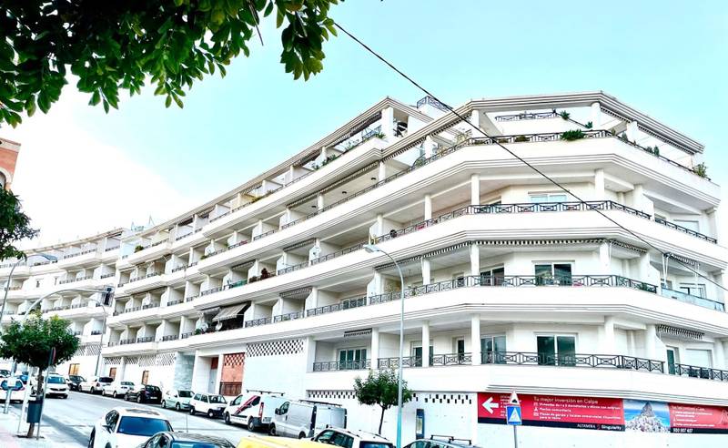 commercial property for sale in Calpe, 1000 m²