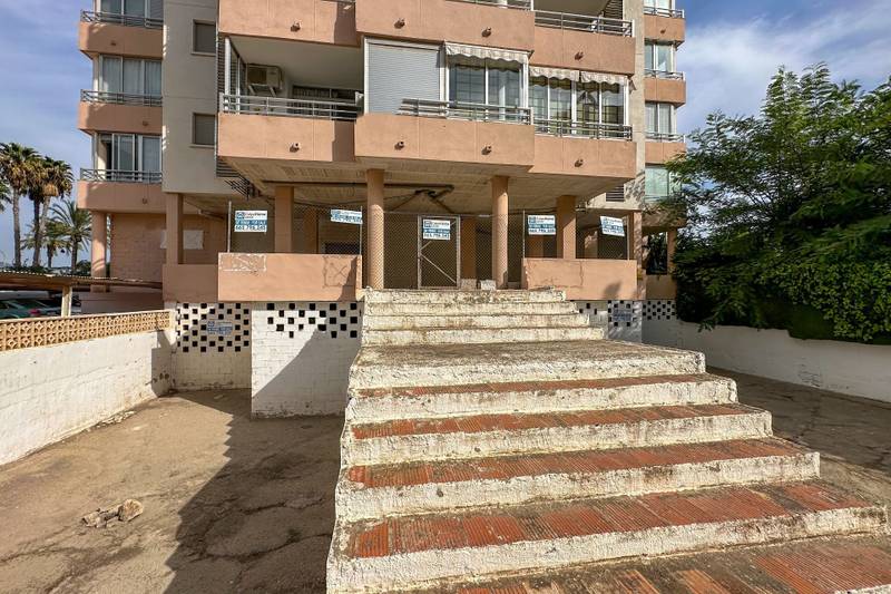 commercial property for sale in Calpe, 413 m²