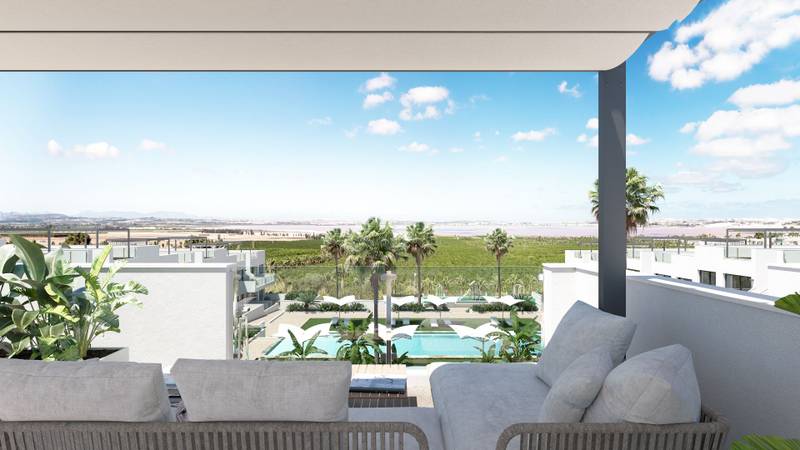 Comprar apartamento en Torrevieja, 2 dormitorios, 160 m²