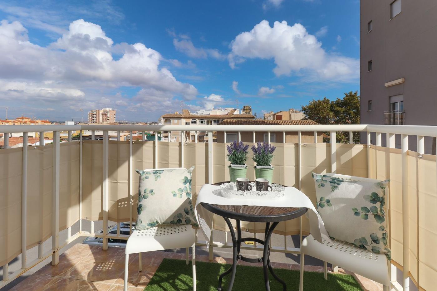Comprar apartamento en Torrevieja, Centro, 2 dormitorios, 66 m²