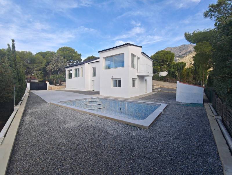 Comprar chalet (villa) en Altea, 4 dormitorios, 190 m²