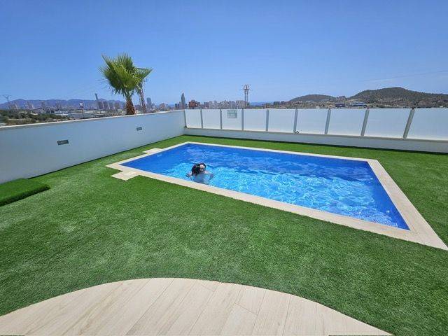 Comprar casa adosada en Finestrat, 3 dormitorios, 175 m²