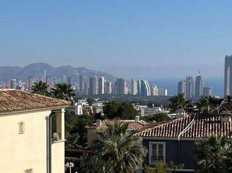 Comprar casa adosada en Finestrat, 3 dormitorios, 310 m²
