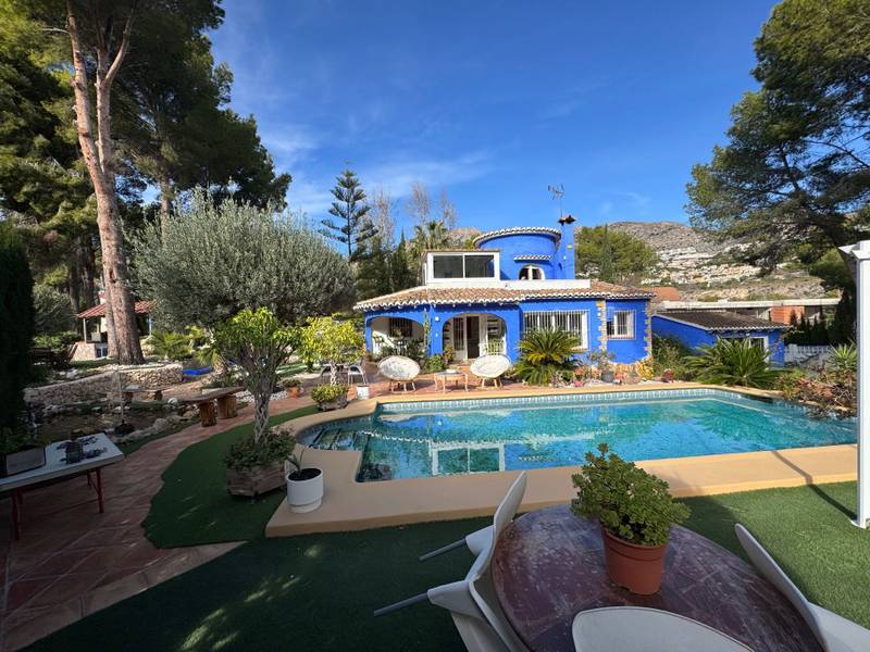 Comprar chalet (villa) en Altea, Mascarat, 4 dormitorios, 224 m²
