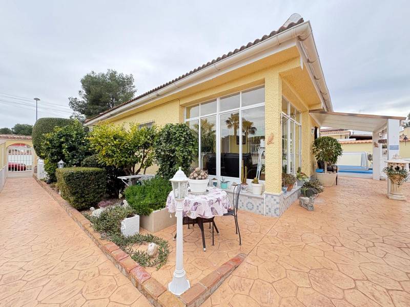 3 bed villa for sale in Pilar de la Horadada, 99 m²