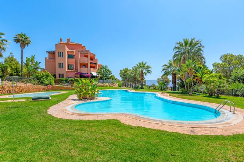 Comprar apartamento en Finestrat, Sierra Cortina, 2 dormitorios, 127 m²