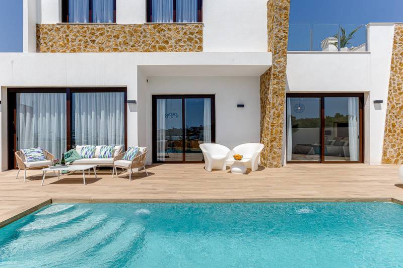 3 bed villa for sale in Finestrat, 202 m² – €735,000