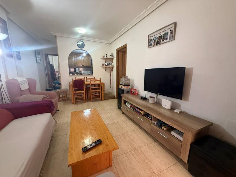 Comprar apartamento en Torrevieja, 1 dormitorio, 45 m²