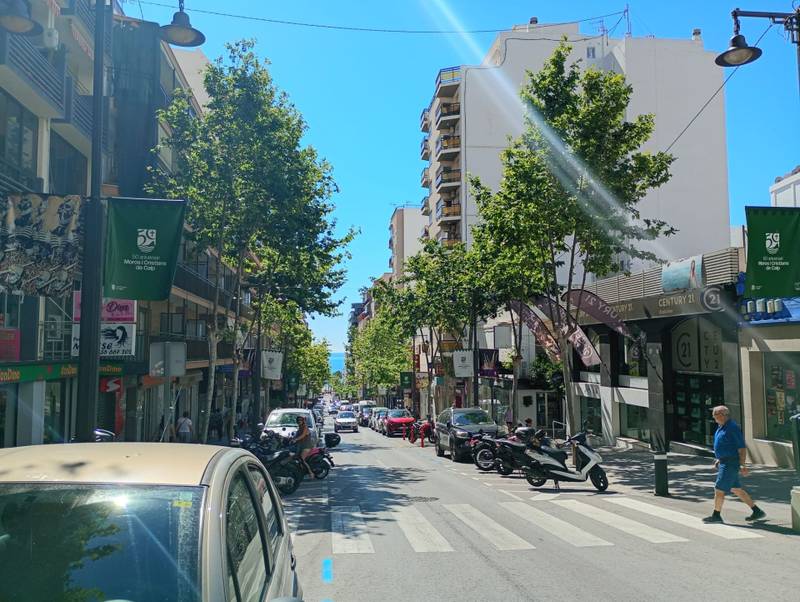 Comprar local comercial en Calpe, 147 m²