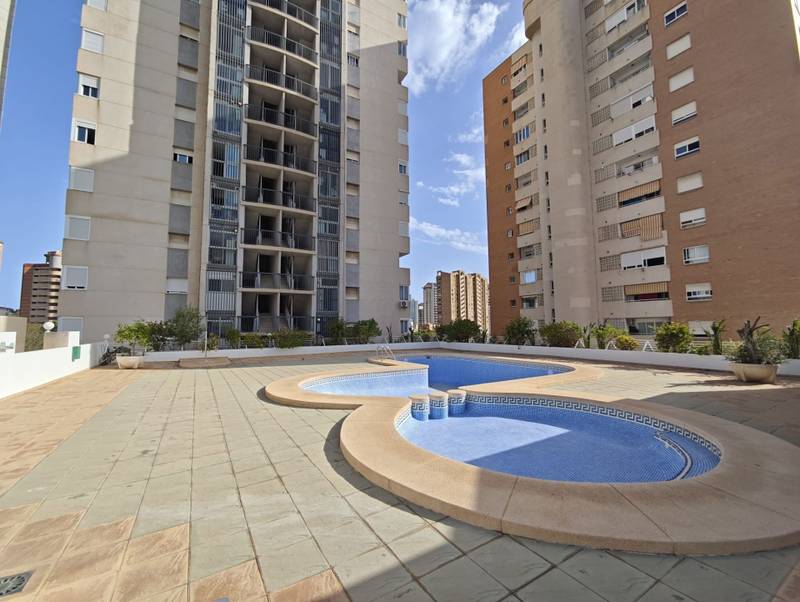 Купить квартиру в Финестрате, 3 спальни, 110 м²