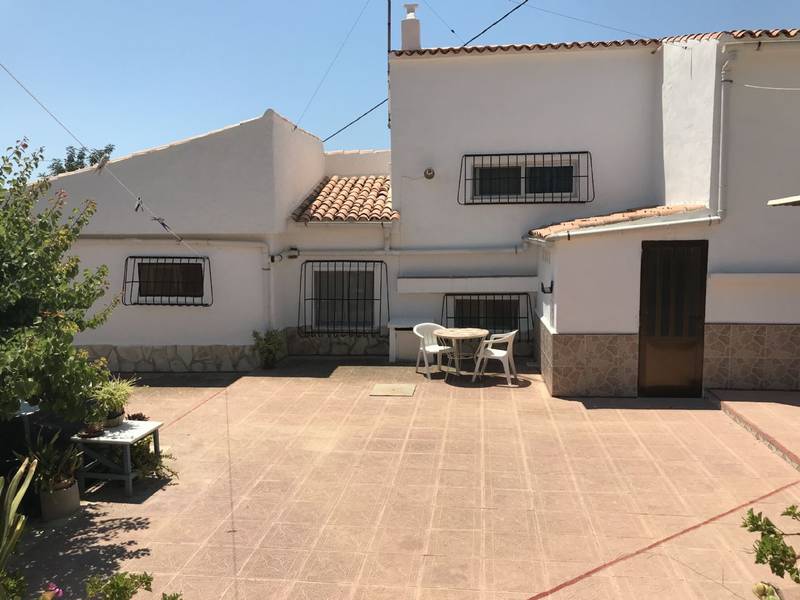 Comprar chalet (villa) en Villajoyosa, HOSPITAL, 4 dormitorios