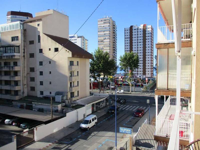 Купити квартиру в Бенідормі, 3 спальні, 85 м²