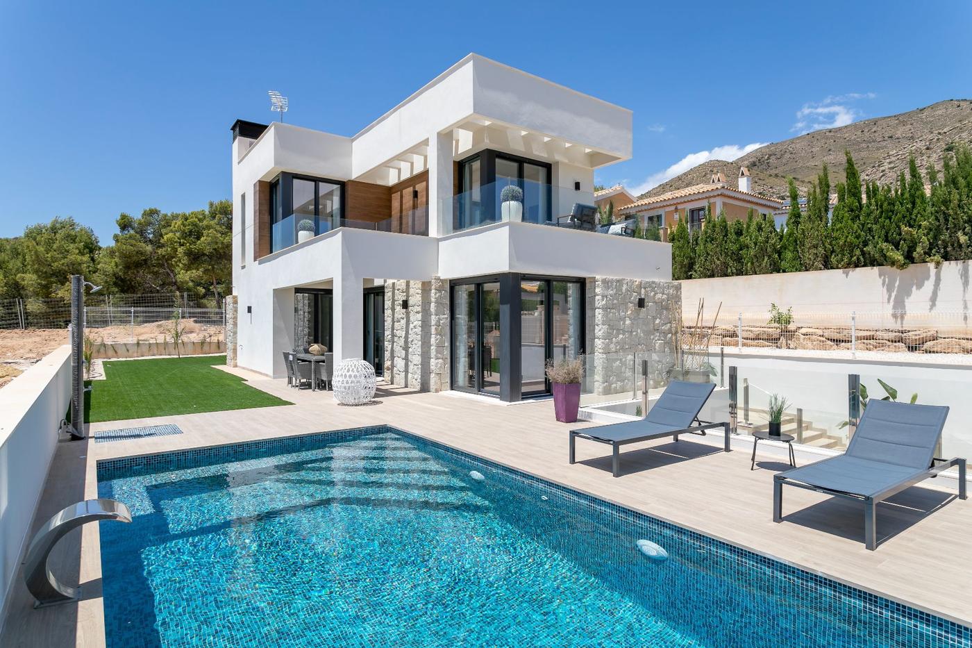 Comprar chalet (villa) en Finestrat, 3 dormitorios, 133 m²