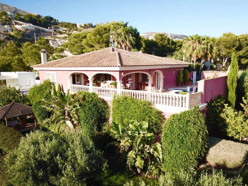 Comprar chalet (villa) en Altea, 4 dormitorios, 470 m²