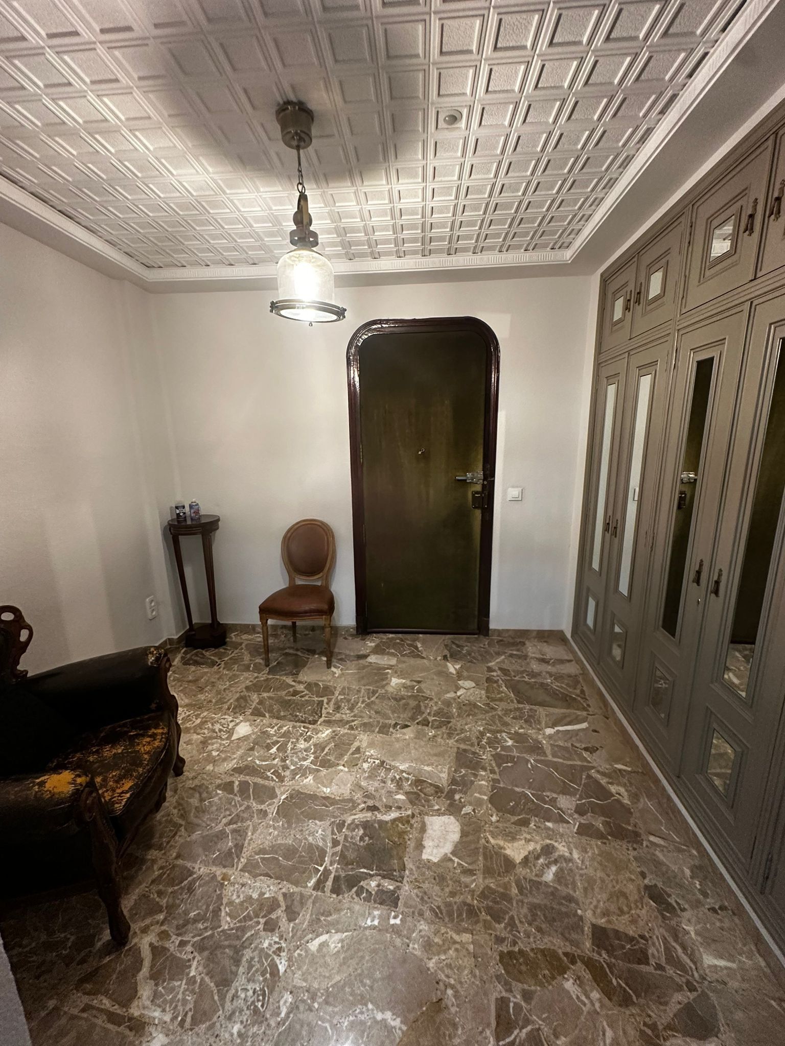 Ciutat Vella 5 bedroom apartment 190 sqm